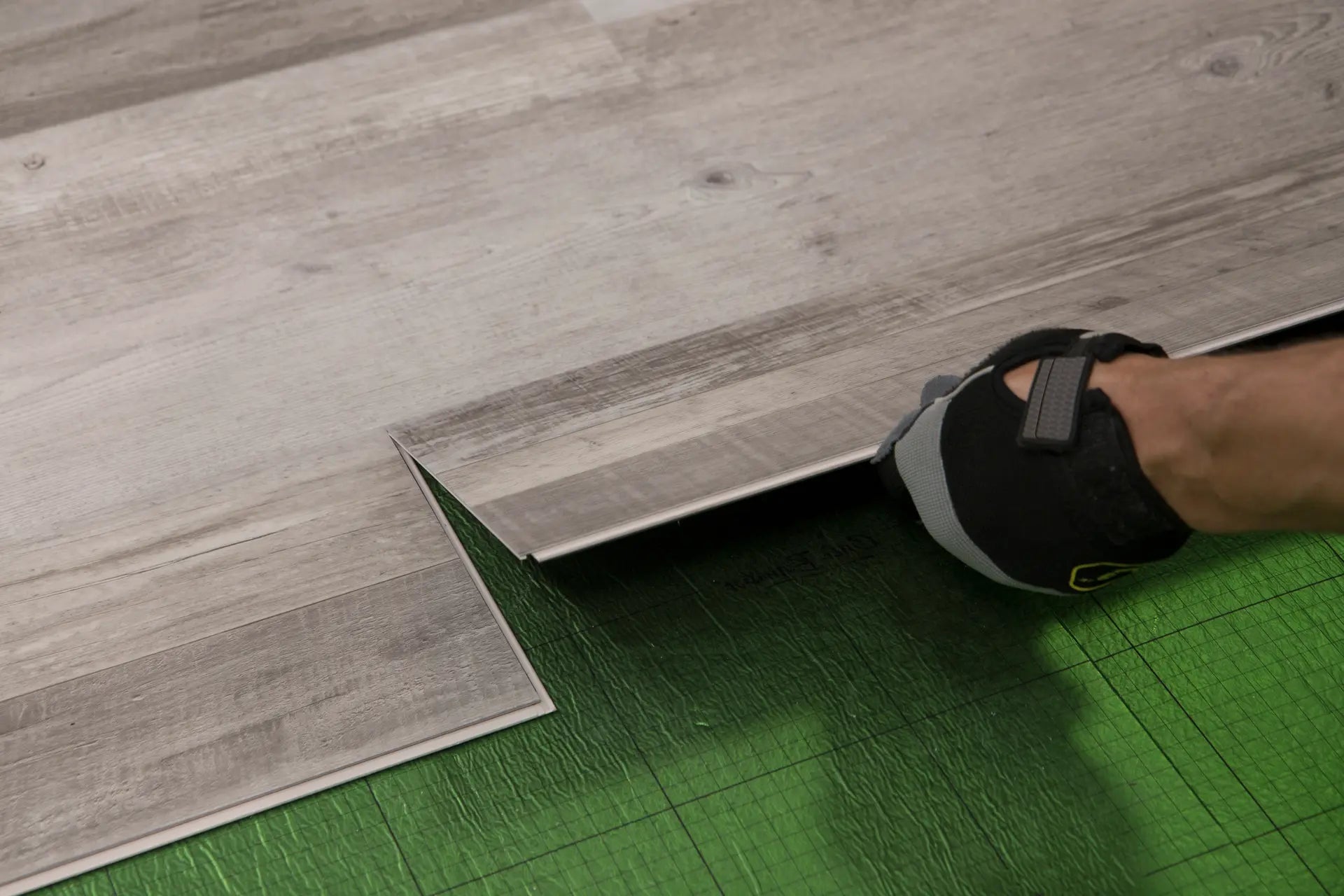 Cali Vinyl Gray Ash Select Premium Vinyl Flooring