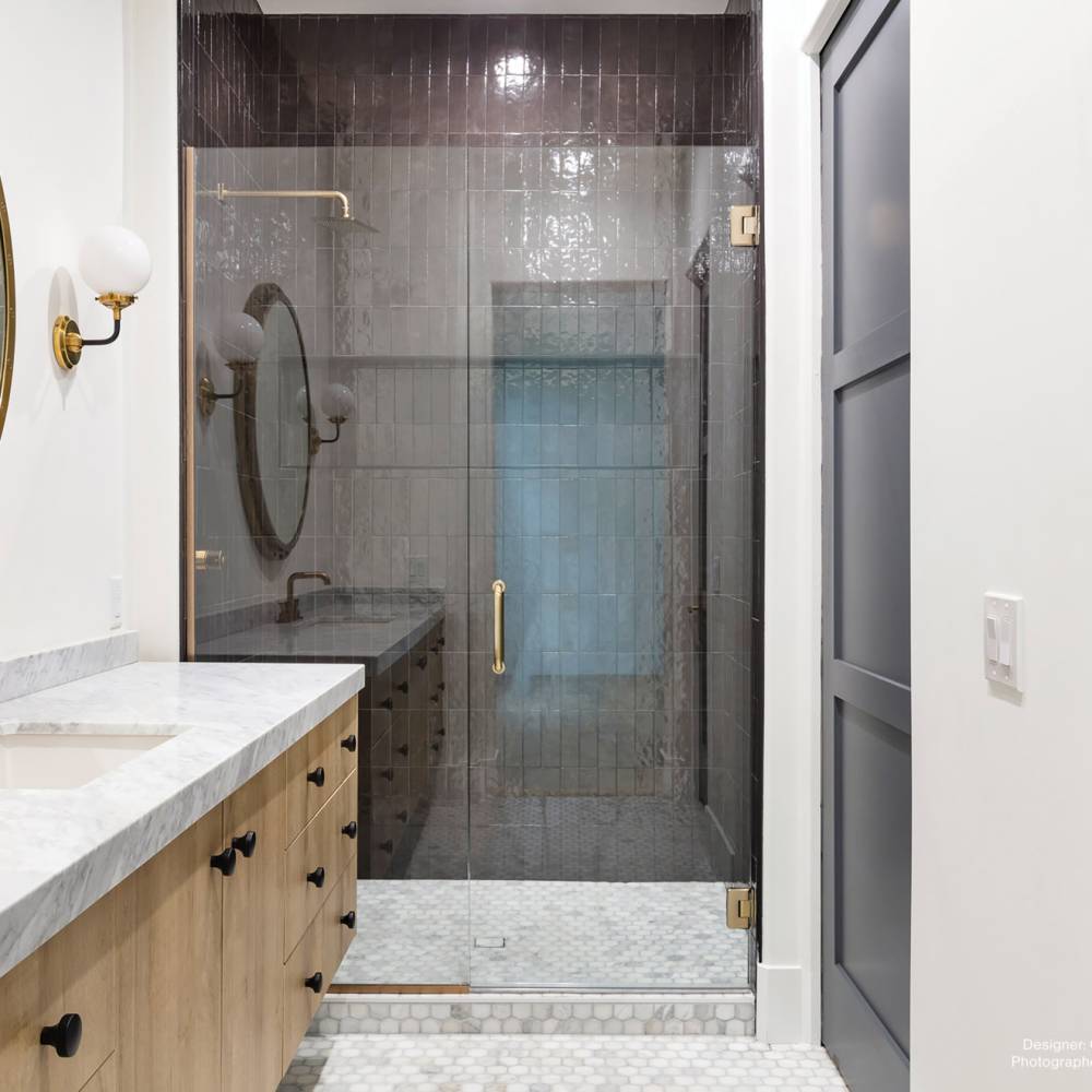 Cloé Ceramic Tile in Black