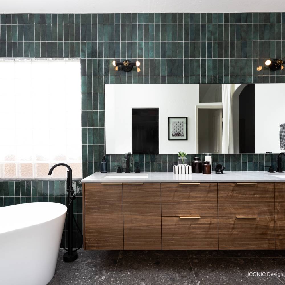 Cloé Ceramic Tile in Green