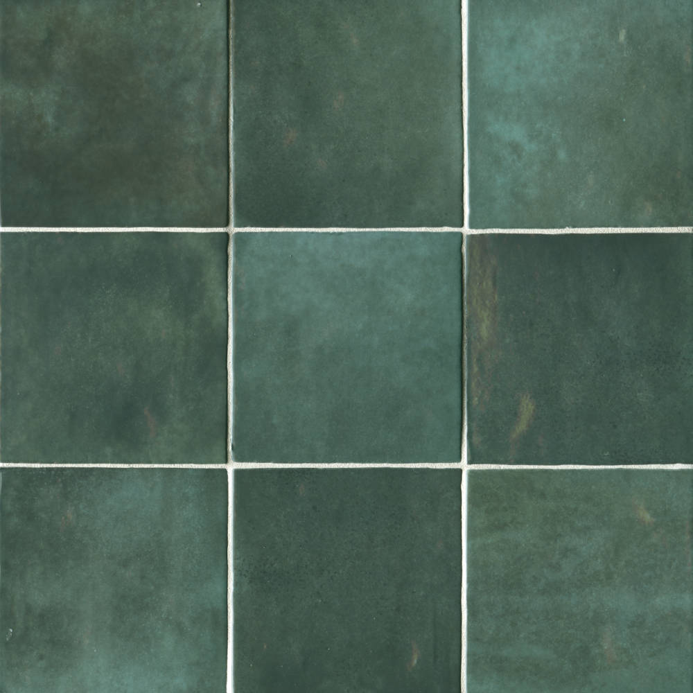 Cloé Ceramic Tile in Green