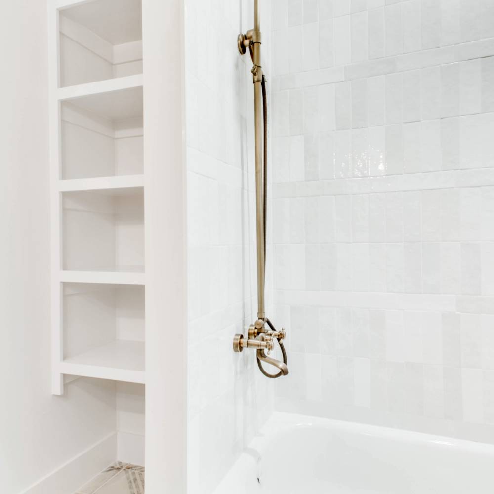 Vivace 9" x 9" Decorative Tile in Roads Atlantic