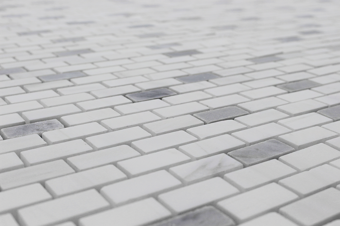 Bianco Venato Dolomite 5/8 x 1 1/4 Offset Mosaic