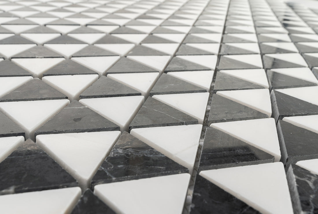 Taurus Black Diamantes – Dolomite Mosaic