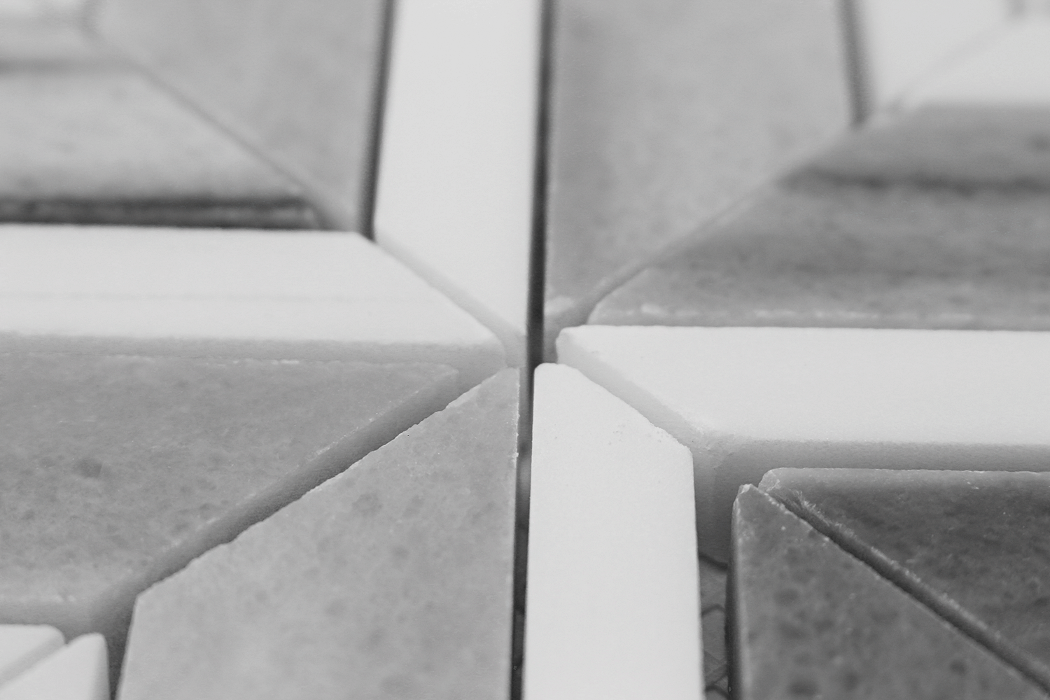 Maze Mosaic – Marmara with Dolomite