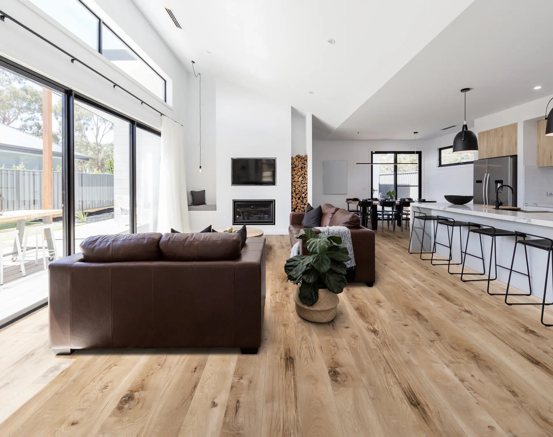Cali Vinyl Seaboard Oak Longboards Vinyl Flooring