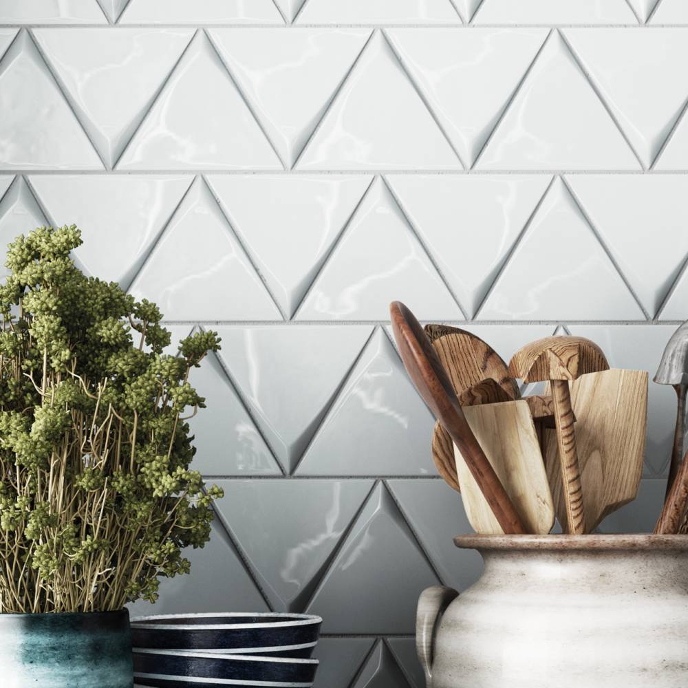 Triangolo 5" x 5" Wall Tile in Electric Blue