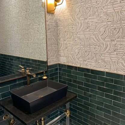 Cloé Ceramic Tile in Green