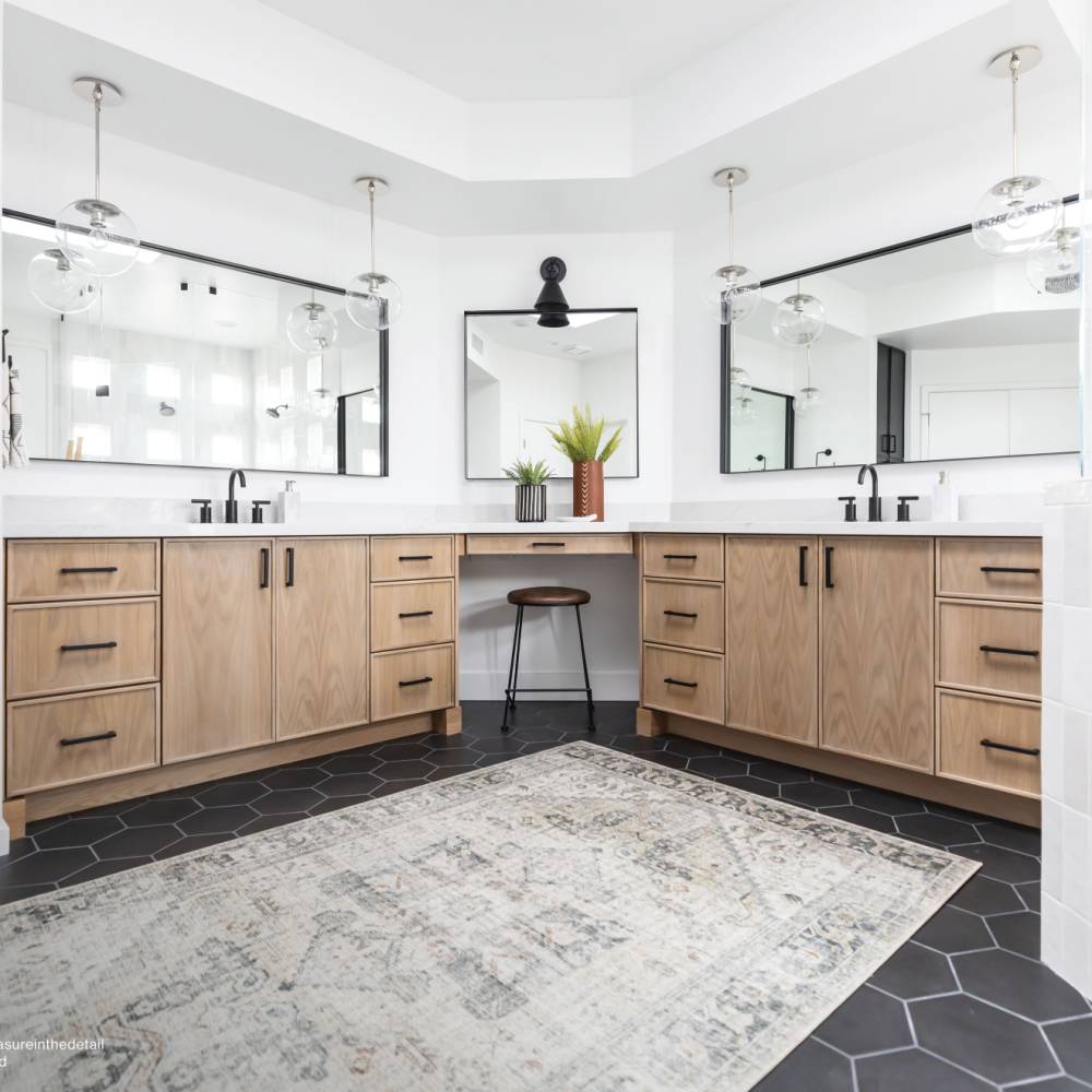 Makoto 10" x 11.5" Hexagon Matte Porcelain Tile in Kuroi Black