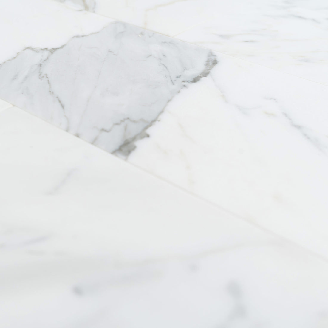 Calacatta Gold Honed Marble Tiles